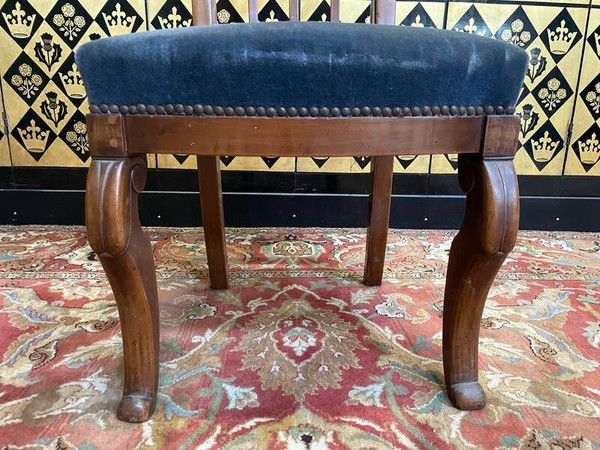 Set of 6 Restoration period chairs