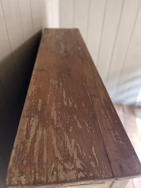 Bibliothèque en bois patine datant de la fin du 19 e siècle avec trompe l’oeil
