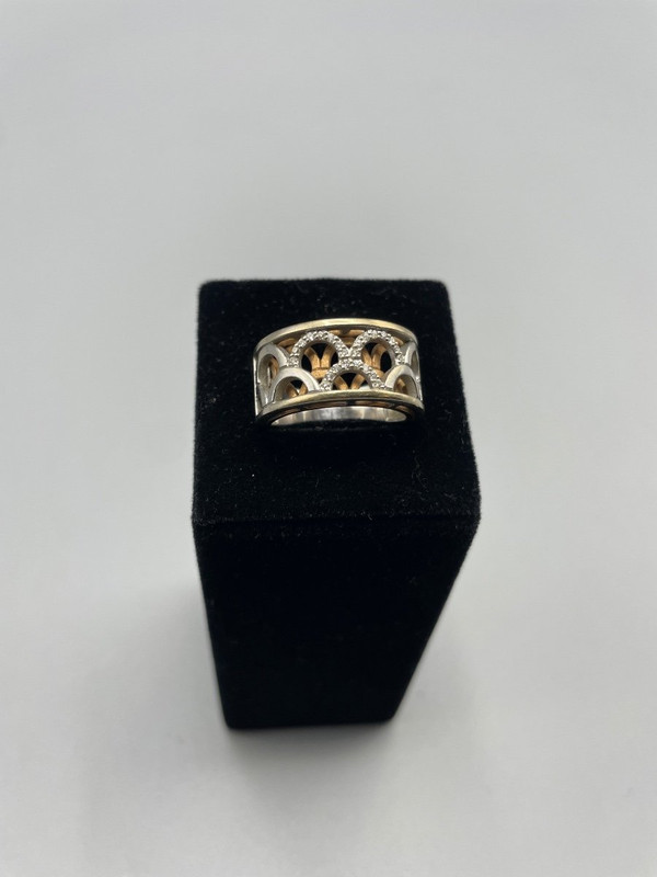 Set di anelli bicolore in oro 18kt con brillanti