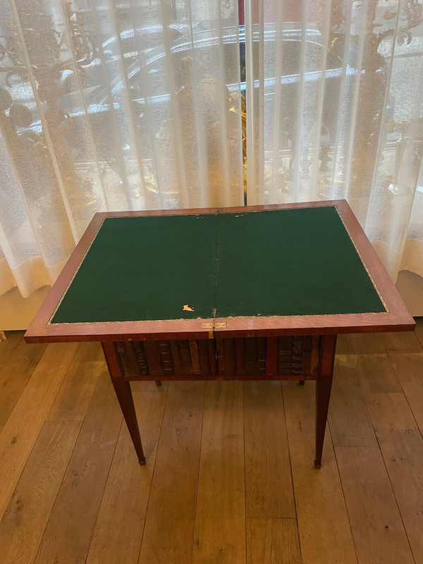 Tavolo da gioco del XIX secolo in intarsio