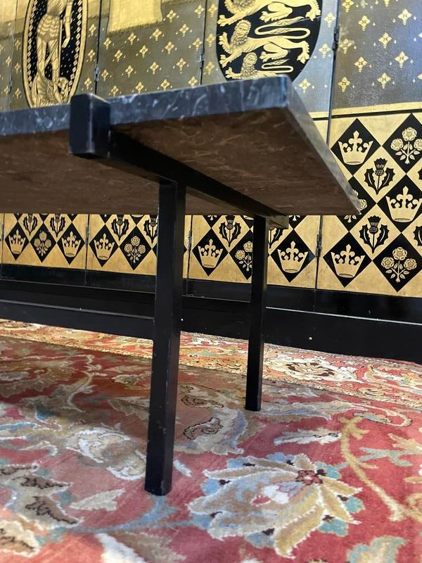 Table basse 1950/1960 en fer et marbre 