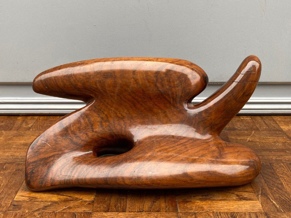 Sculpture en bois forme libre moderniste 1960