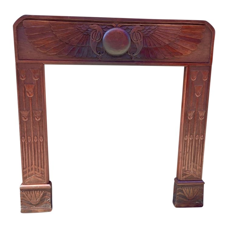 La Maison Des Ailles" Art Deco mantel