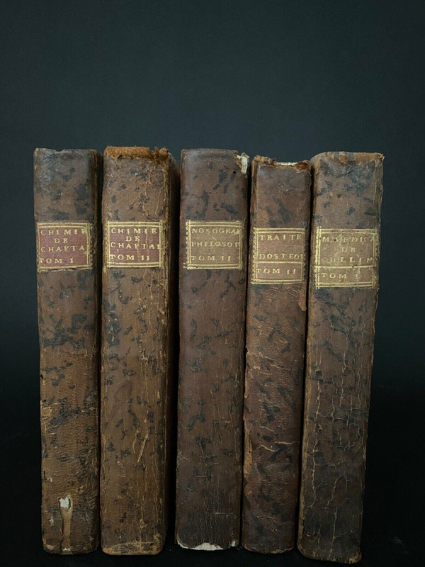 11 Bände medizinische Bücher Osteologie Chirurgie Chemie Nosographien 1790