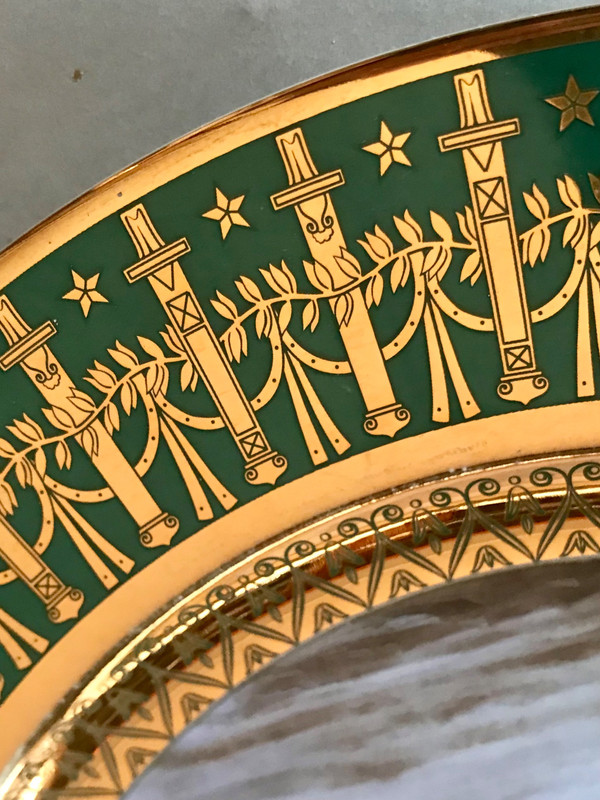 Reissued reproduction of a plate from the service of Emperor Napoleon I known as "from the general quarters"