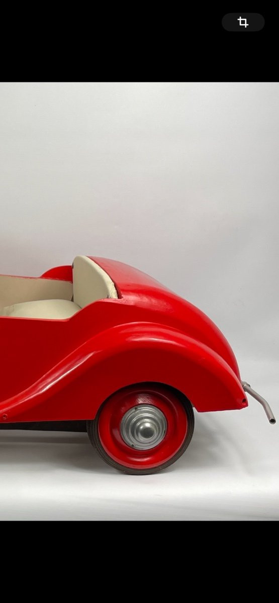 Children's Pedal Carriage