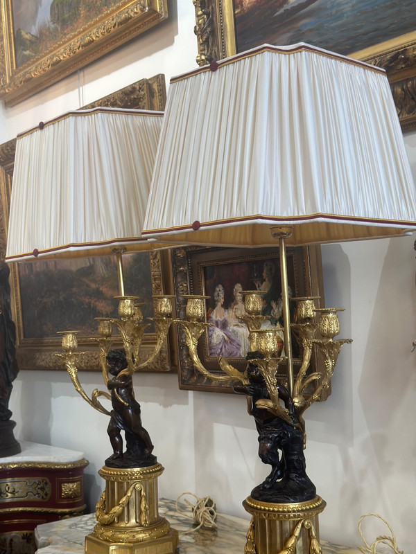 Une Importante Paire De Lampes En Bronze Doré circa 1880