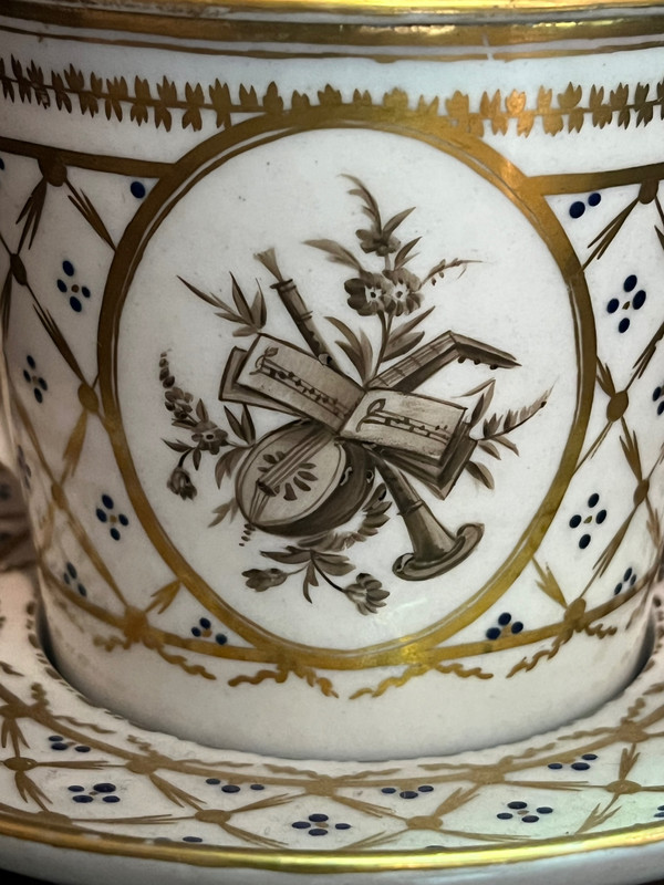 Tazza tremante manifattura della fine del XVIII secolo di Faubourg Saint Lazare - così com'è 