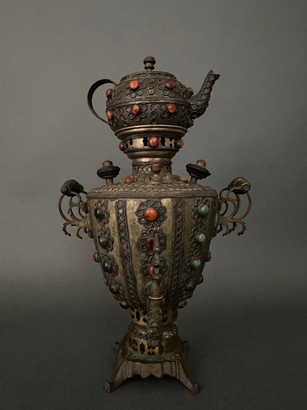Samovar in brass copper Tibet XXth filigree with inlays