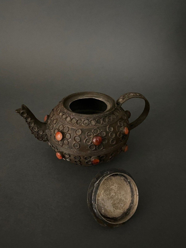 Samovar in brass copper Tibet XXth filigree with inlays