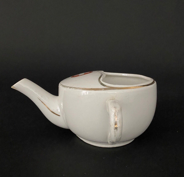 Porcelain sick bottle Red Cross war of 14-18