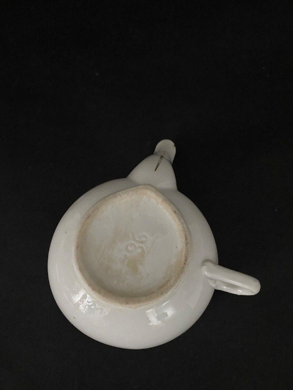 Porcelain sick bottle Red Cross war of 14-18