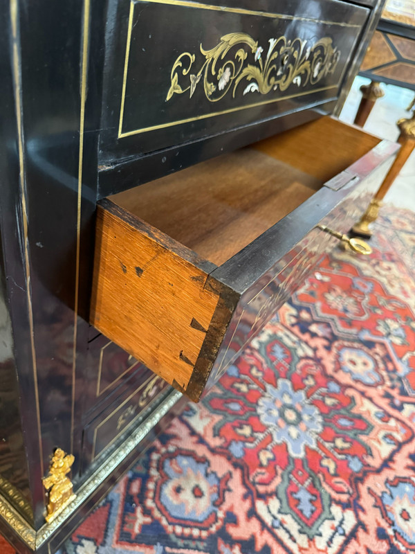 SECRETAIRE NAPOLEON III - XIXème en bois noirci et marqueterie de laiton
