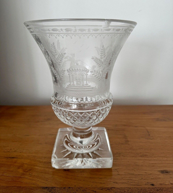 Geschliffene Kristallvase aus dem frühen 19. Jahrhundert, Schleifsteindekoration, Cherubdekoration