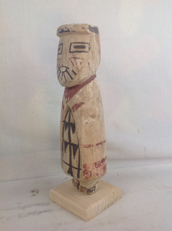 Poupée Kachina ancienne, États Unis.