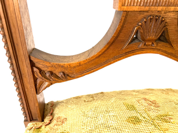 Paire de chaises d'appoint style Louis XVI