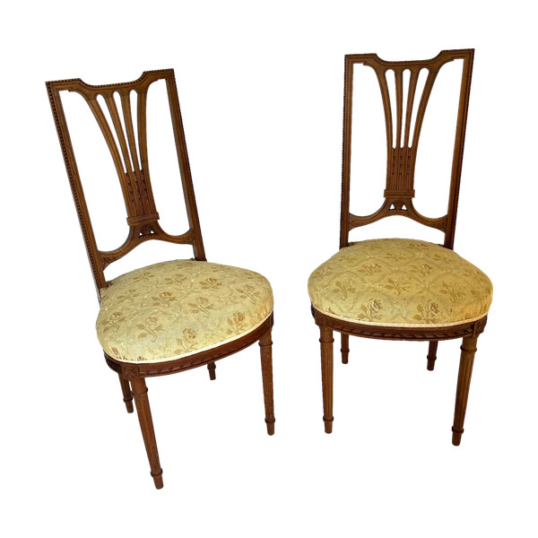 Paire de chaises d'appoint style Louis XVI