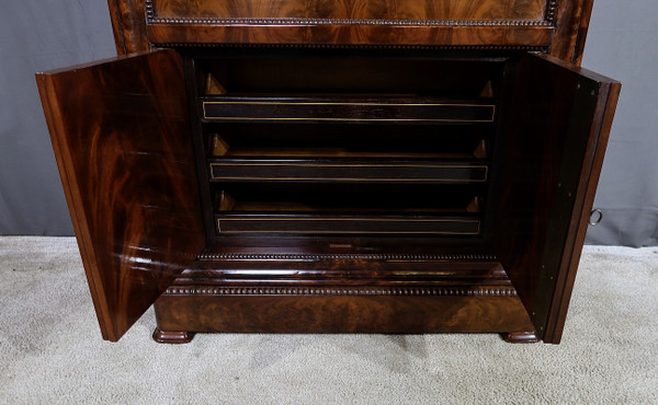Piccolo Secretaire in Radica di Mogano, Periodo Restauro - Inizio XIX Secolo