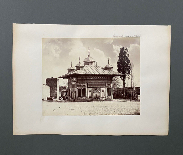 Photo Constantinople - Fountain of Saint Sophia 19th century albumen