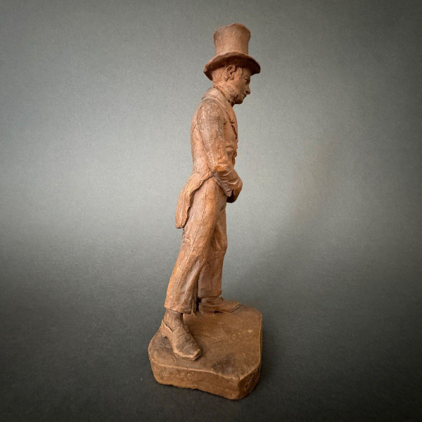 Terracotta firmata L. Desborde XIX secolo Uno studente del 1° anno