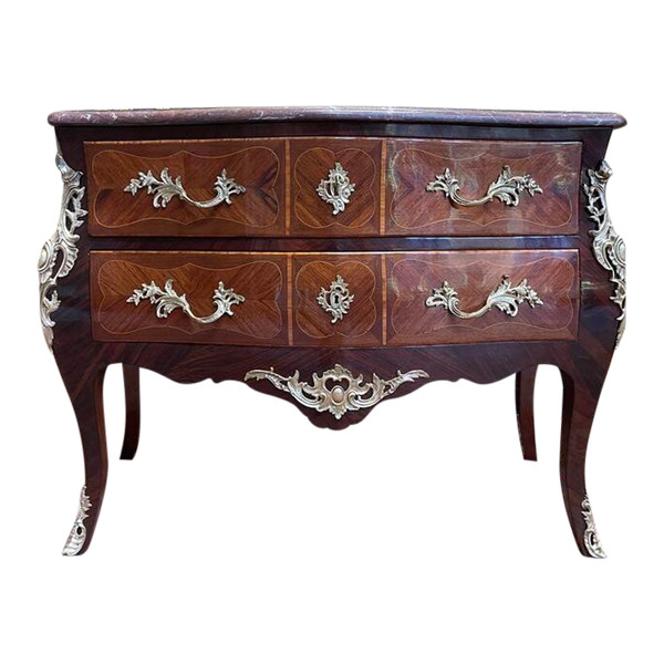 Kommode mit Intarsien im Louis-XV-Stil