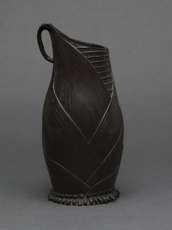 Bronzekrug Japan Schokoladenpatina Frosch in Rundform XIX.