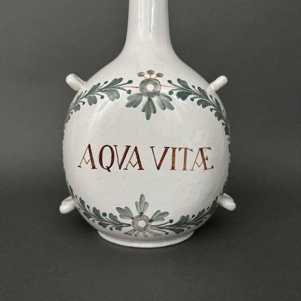 Trinkflasche Aqua Vitae Apotheke XIX.