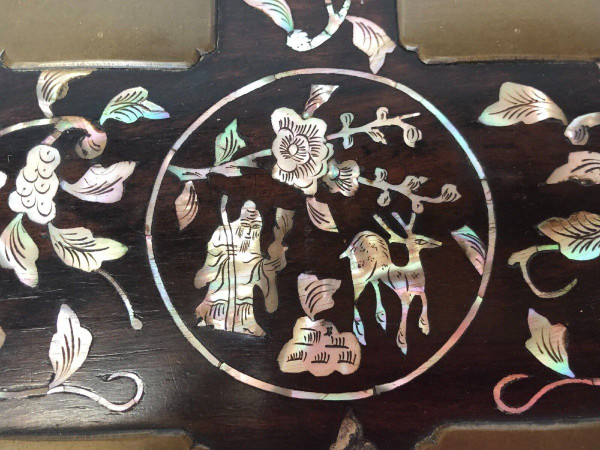 Cabinet China or Indochina 19th century ironwood inlaid with mother-of-pearl marquetry