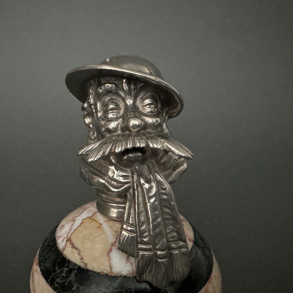 Mascotte automobile Bruce Bairnsfather Old Bill Copyright bronze argenté