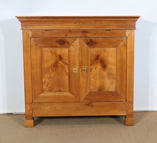  Rare Buffet Régional en Merisier, époque Restauration – 1re partie du XIXème 