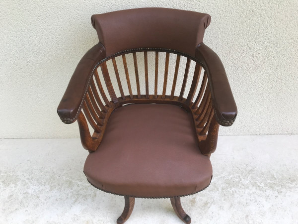 American oak desk armchair circa 1900, swivel model