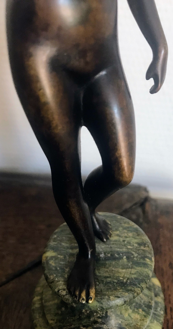 Venus with golden apple , Italy 17th century