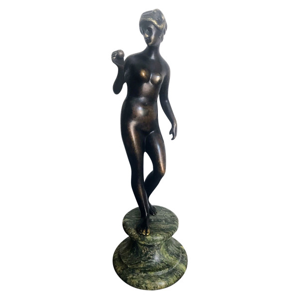 Venus with golden apple , Italy 17th century