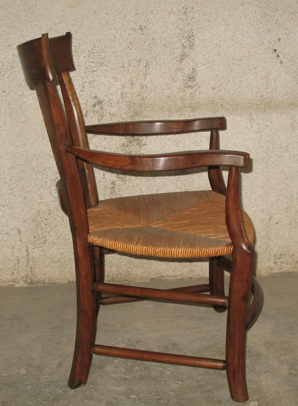 Pair of Restoration-period straw-covered armchairs in walnut Origin Périgord 19th century Directoire style