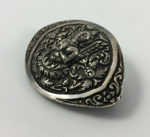 Brosche mit Buddha-Dekor Indien Silber 24 Gramm schöne alte Rechnung