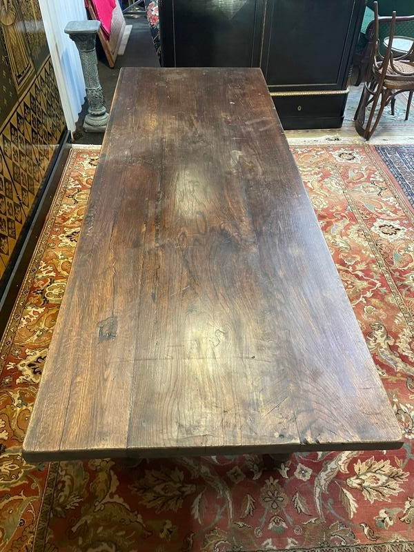 Table de ferme style Louis XIII en chêne massif 