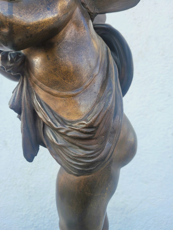 Bronzo di putto alato in piedi, fine XIX secolo inizio XX secolo
