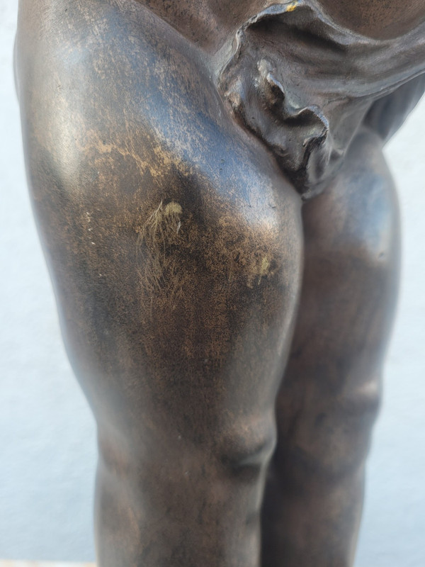 Bronzo di putto alato in piedi, fine XIX secolo inizio XX secolo