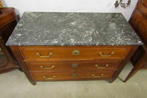 Louis XVI chest of drawers