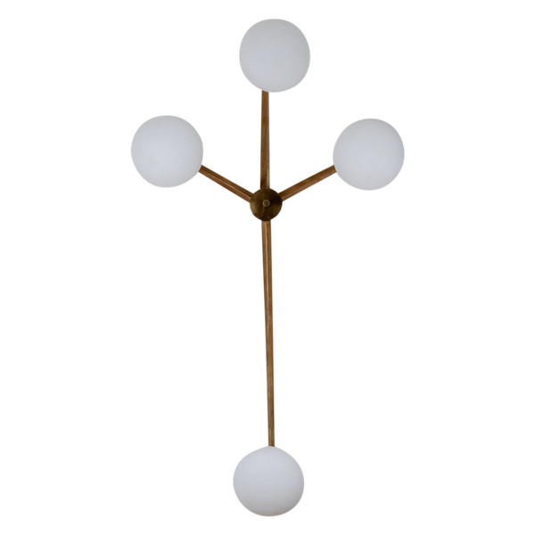 Angelo Lelli. Lampada da parete o soffitto in ottone e opalina. Contemporaneo. LS52051089I