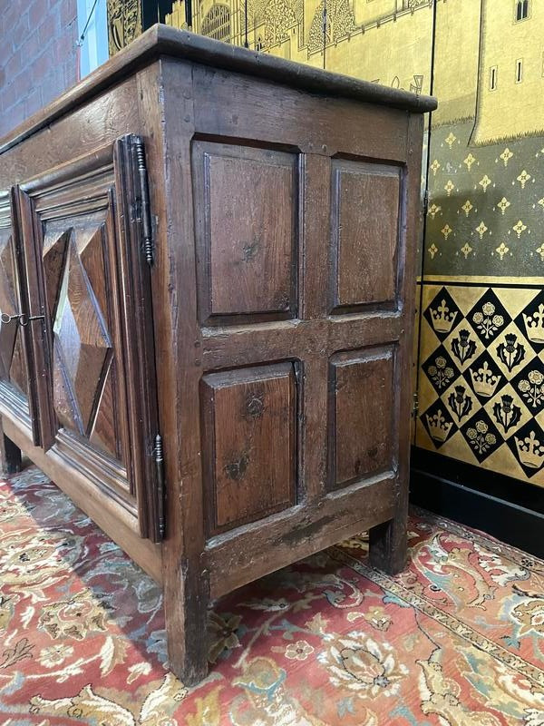 Sideboard aus Eichenholz aus der Zeit Ludwigs XIV