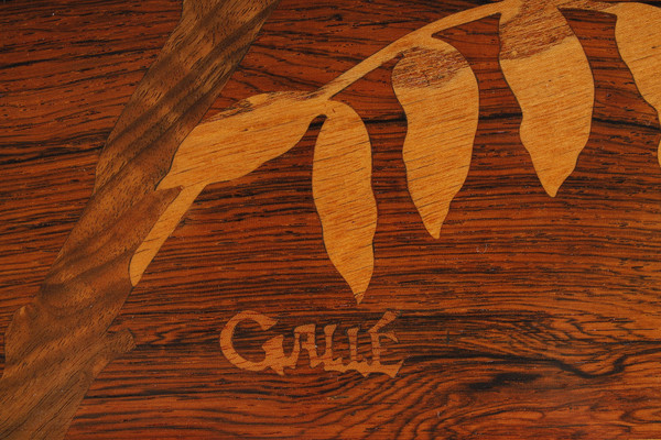 Ensemble de 4 Tables Gigognes signées Gallé