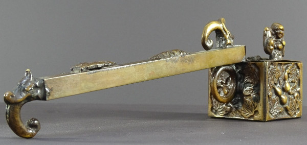 Japan, 1930s/1950s, Bronze inkwell with relief decoration of a figure and a dragon.