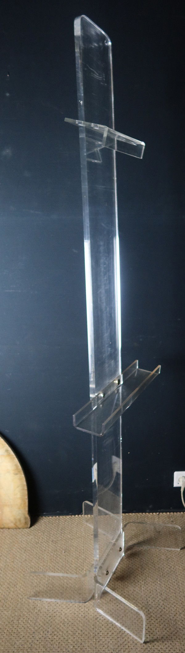 cavalletto in plexiglass