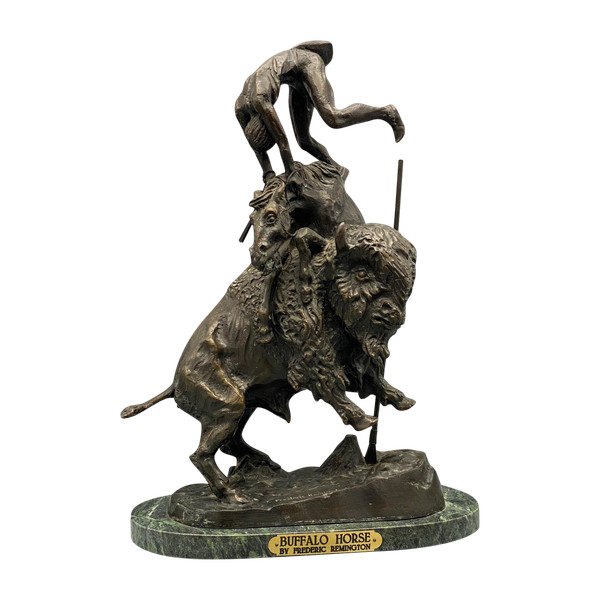 La corsa dei bufali; scultura in bronzo firmata Frédéric REMINGTON. Stati Uniti XX secolo
