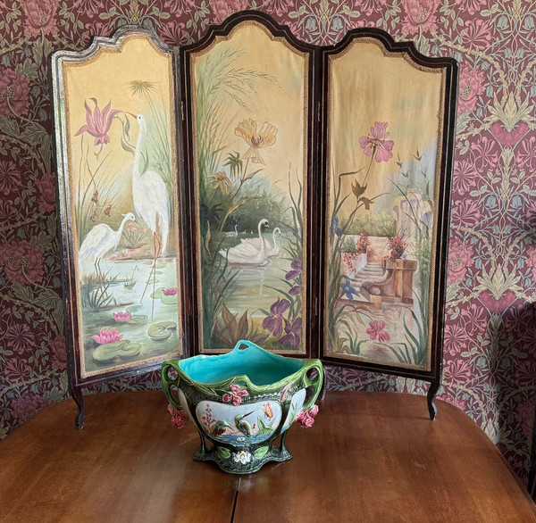 Magnificent Art Nouveau Barbotine Cache Pot