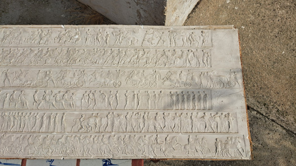 Gipsfries des Parthenon in Rom Anfang des 20. Jahrhunderts
