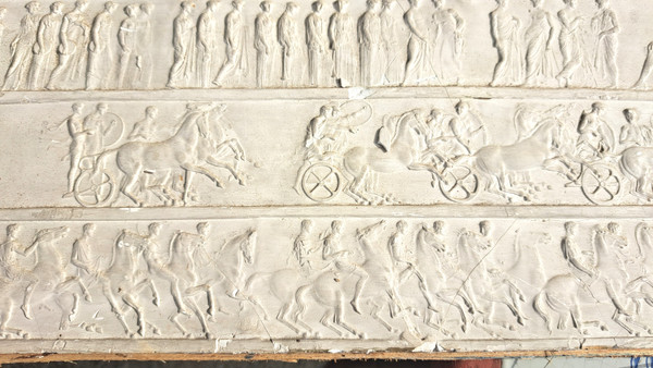 Gipsfries des Parthenon in Rom Anfang des 20. Jahrhunderts