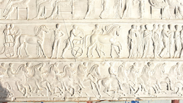 Gipsfries des Parthenon in Rom Anfang des 20. Jahrhunderts