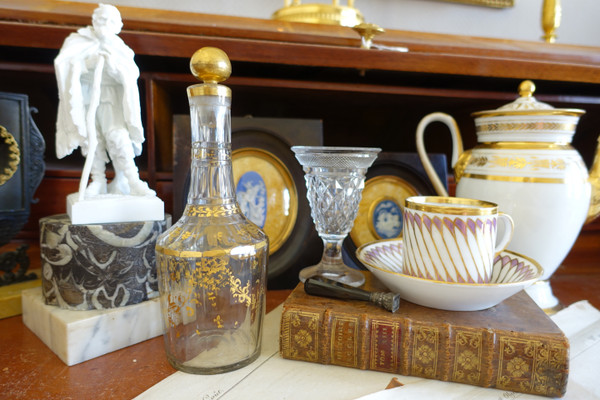 Louis XVI period carafe in cut and gilded glass - 18th century